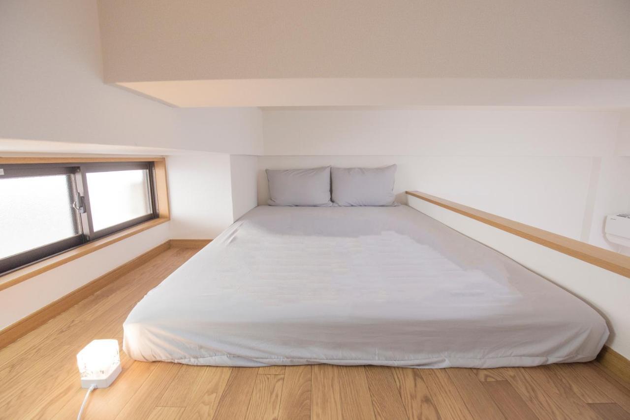 Shinjuku Ryokan Retreat丶local Tokyo Experience & Short Trips Hub丶walk To Higahsi Shinjuku Station Y02F Екстер'єр фото